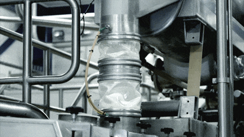 Vlint-BFM-fitting-in-action-shifter-dryer.gif