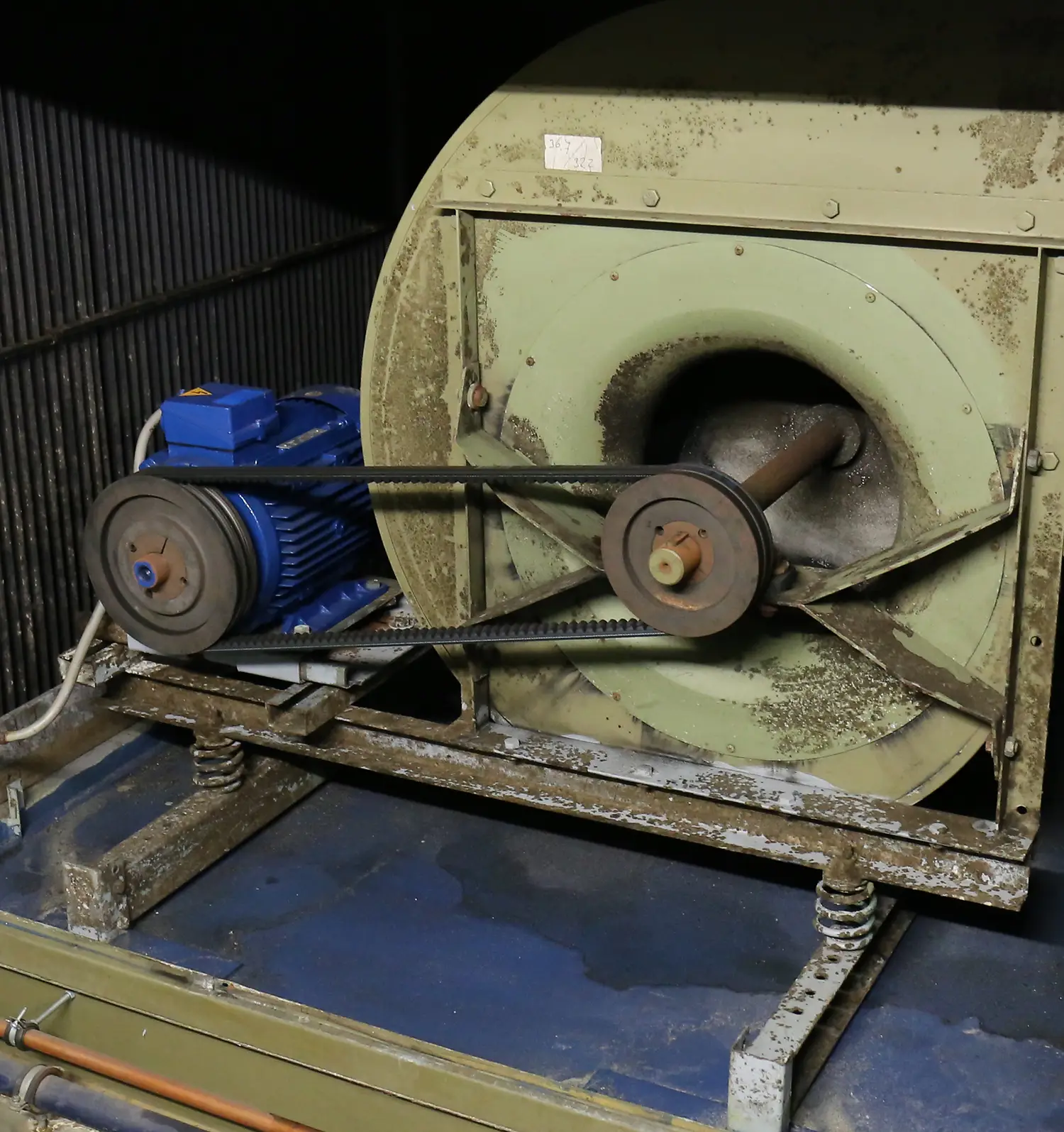Vlint-onderhoud-reconditionering-luchtbehandeling-filterinstallatie-ventilatiesysteem.webp