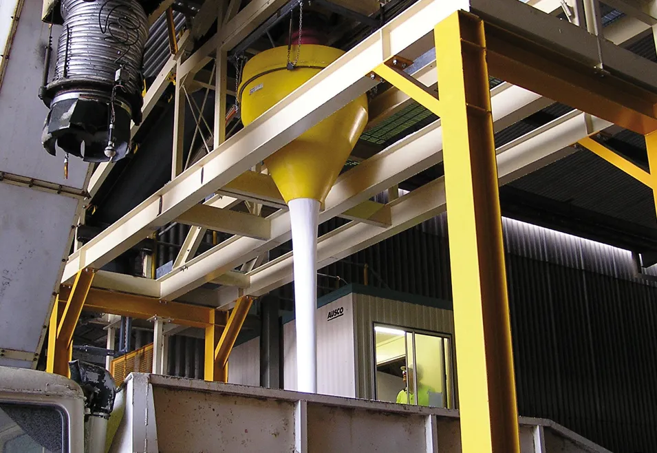 Dust Reduction Hopper verlading in open en gesloten vrachtwagens, minimaliseert stof en houdt voertuigen en terreinen schoon.